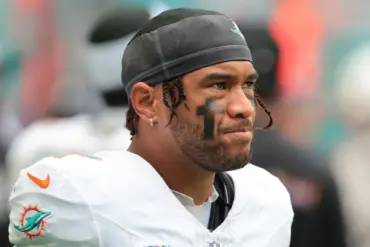 Tua Tagovailoa Calls Out His Dolphins Teammates & Team’s Leadership