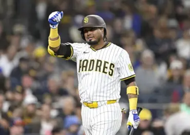MLB Free Agency 2026: 3 Likely Destinations For Luis Arraez