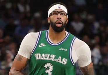 Anthony Davis Trade Rumors All-Star To Seek Contract Extension If Dealt