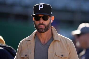Marlins name Gabe Kapler general manager in front-office overhaul