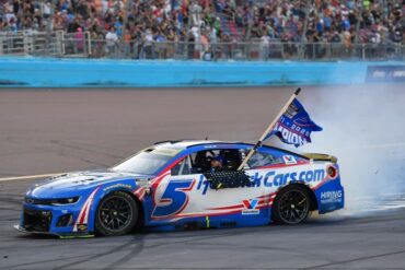 2026 NASCAR Cup Series Drivers’ Championship Odds: Kyle Larson, Denny Hamlin Share Early Nod