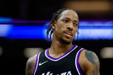 NBA Rumors: 3 Reasons Why The Bucks Should Trade For DeMar DeRozan