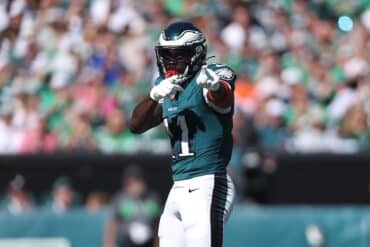 AJ Brown points his finger.