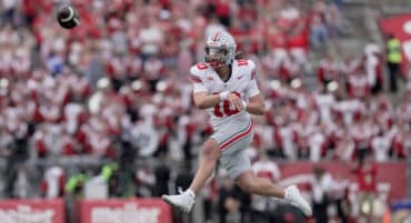 Heisman Trophy 2025 Odds: Sayin Emerges As Favorite, Mendoza, Simpson Close Behind