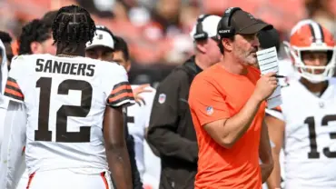 Does Kevin Stefanski Hate Shedeur Sanders? Controversy After Locker Room Speech