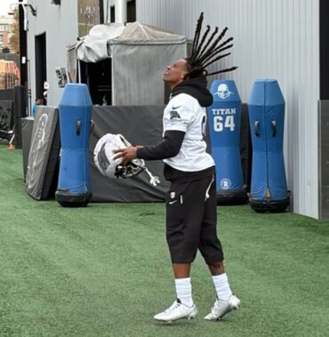 Carolina Panthers Notebook: Rico Dowdle Ready To Start; Hampered Tetairoa McMillan May Sit