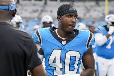 Carolina Panthers Notebook: ILB Krys Barnes ‘Prepping’ For Start Vs. San Francisco 49ers