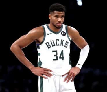 Giannis Antetokounmpo, Milwaukee Bucks Discussing Future Amid Trade Rumors