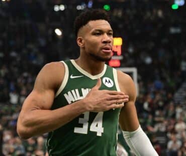 Giannis Antetokounmpo Trade Rumors Bucks Star Wants To Be A Knick