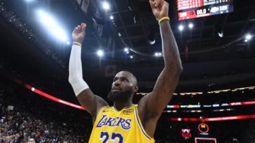David Fizdale Praises LeBron James For Unselfishly Setting Up Rui Hachimura’s Game-Winner
