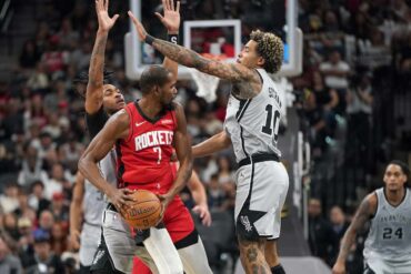 Houston Rockets, San Antonio Spurs - NBA surprises