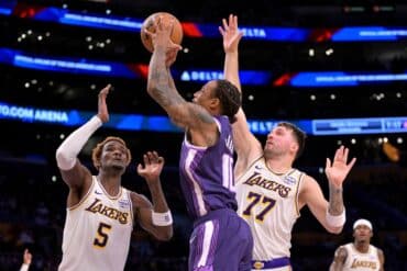 Lakers defense problems