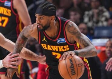 WATCH Atlanta Hawks' Nickeil Alexander-Walker Hits Half-Court Shot Against Thunder
