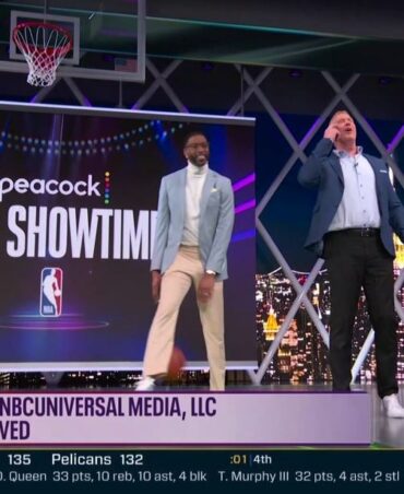 WATCH Orlando Magic Legend Tracy McGrady Shows Off His Smooth Handles On NBA Showtime