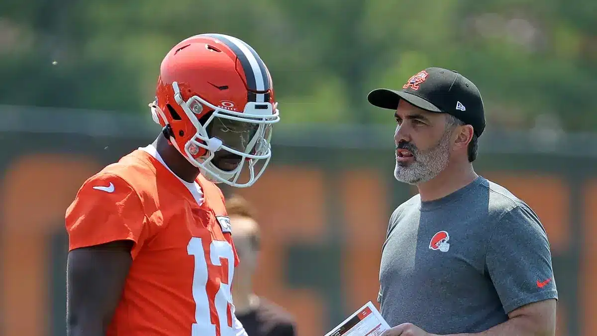 Browns fire Kevin Stefanski, preparing to start Shedeur Sanders amid  rebuild - Sportscasting | Pure Sports
