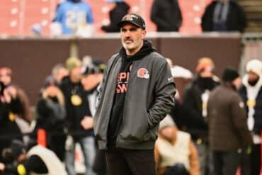 Browns coach Kevin Stefanski stands on the sideline.