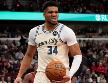 Milwaukee Bucks Giannis Antetokounmpo Taking NBA Season 'Day By Day' With Bucks