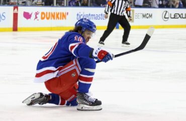NHL Trade Rumors: New York Rangers Bench Artemi Panarin Before Imminent Deal