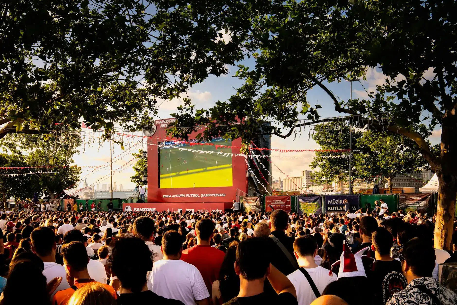 US Hotels Report Soft 2026 World Cup Demand as Fans Push Back on “Price Gouging”